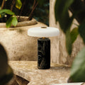 lampe a poser noir et or